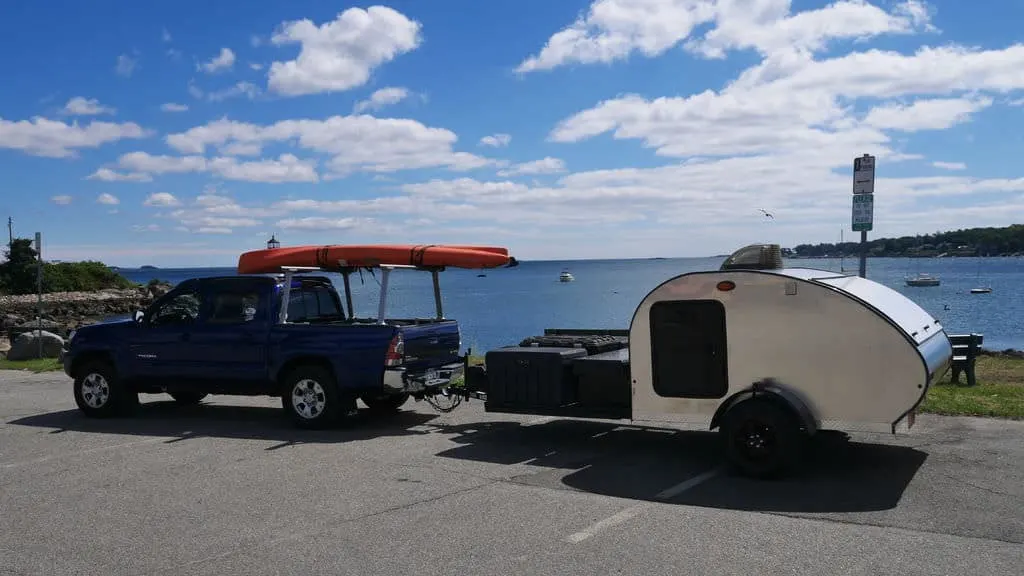 Teardrop camper with extra trailer storage