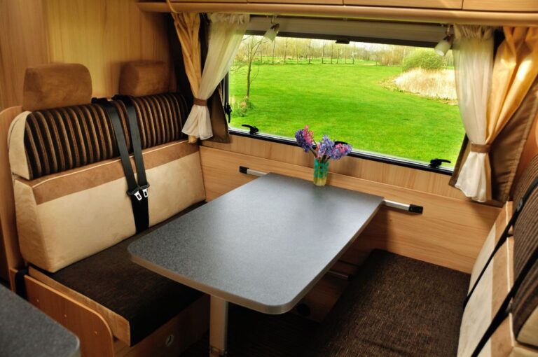 Do RVs Have Seatbelts?