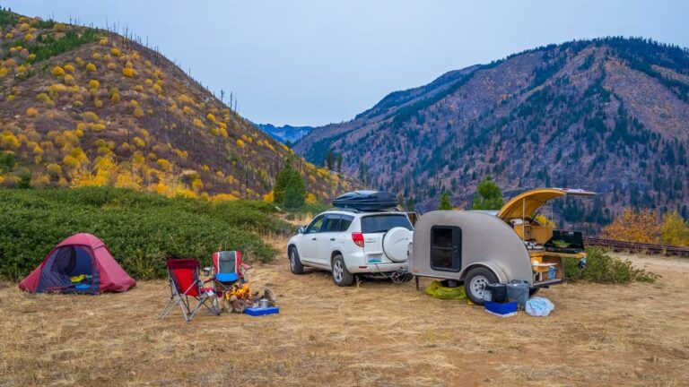 10 Lightweight Travel Trailers (Under 2,000 Pounds)