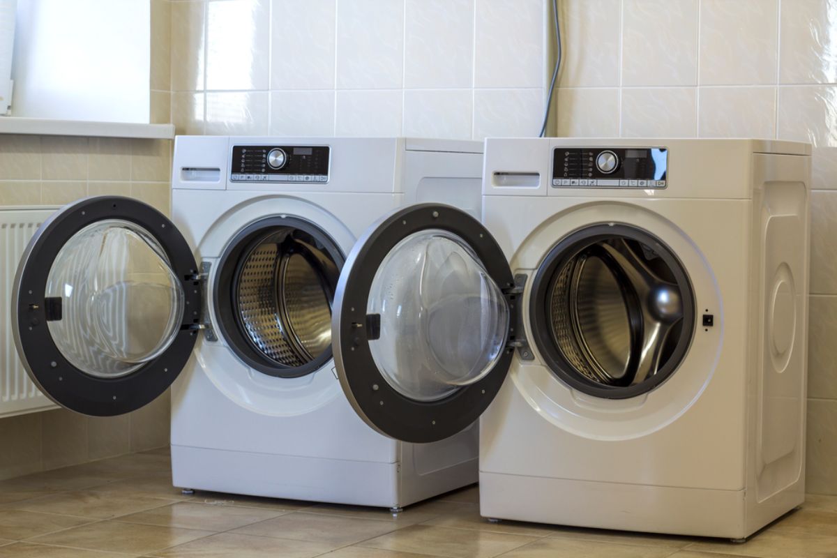 How Much Does an RV Washer and Dryer Weigh?