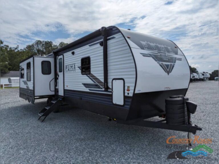 New 2024 Palomino PUMA 31RLQS Travel Trailer RV (Floor Plan)