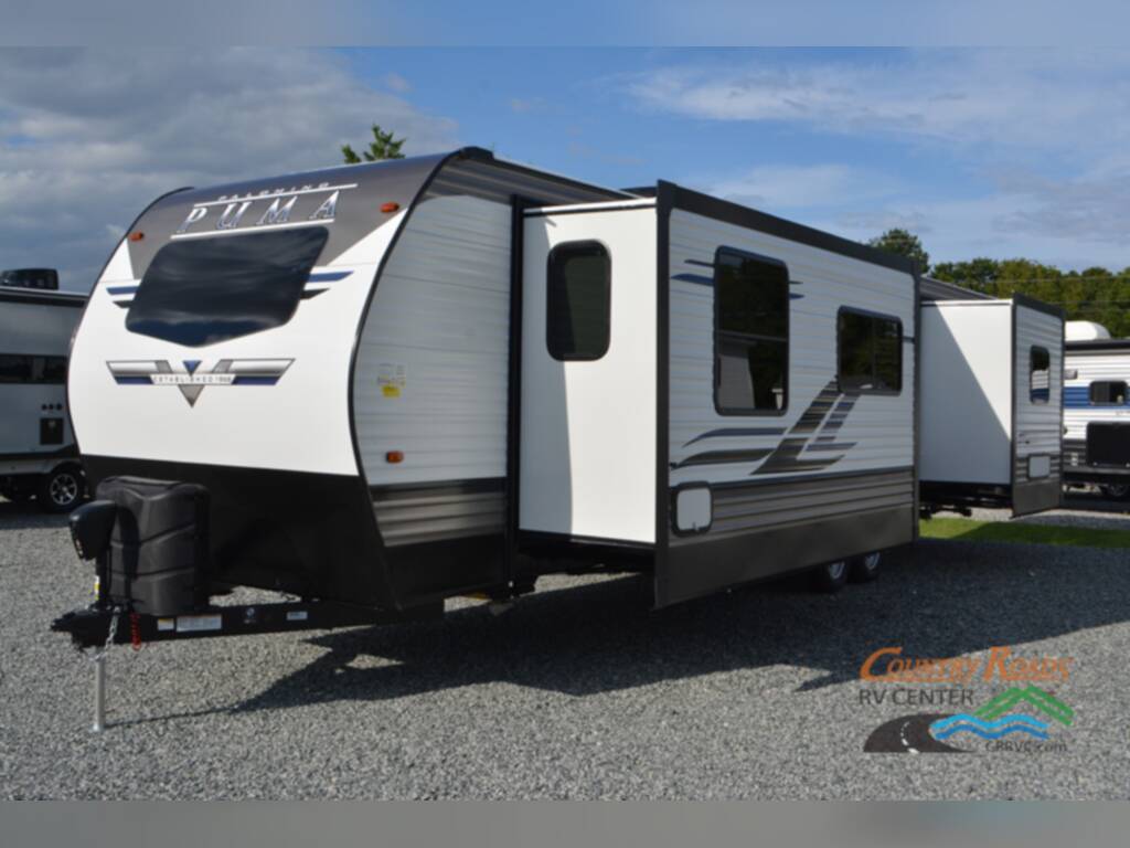 Front view of the New 2024 Palomino Puma 31FKRK Travel Trailer RV.