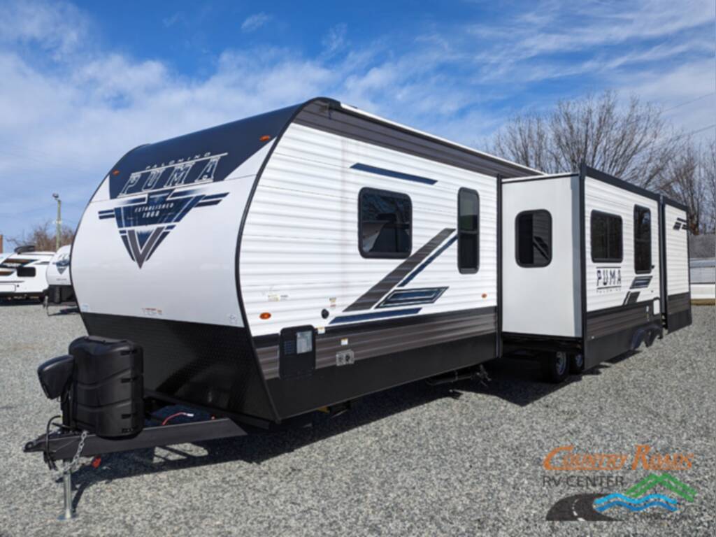 Front view of the New 2024 Palomino PUMA 32BH2B Travel Trailer RV.