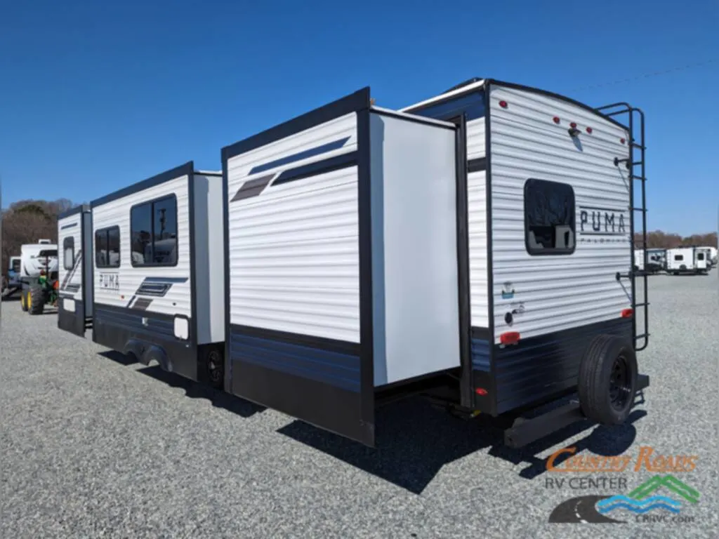 Rear view of the New 2024 Palomino Puma 32RBFQ Travel Trailer RV.