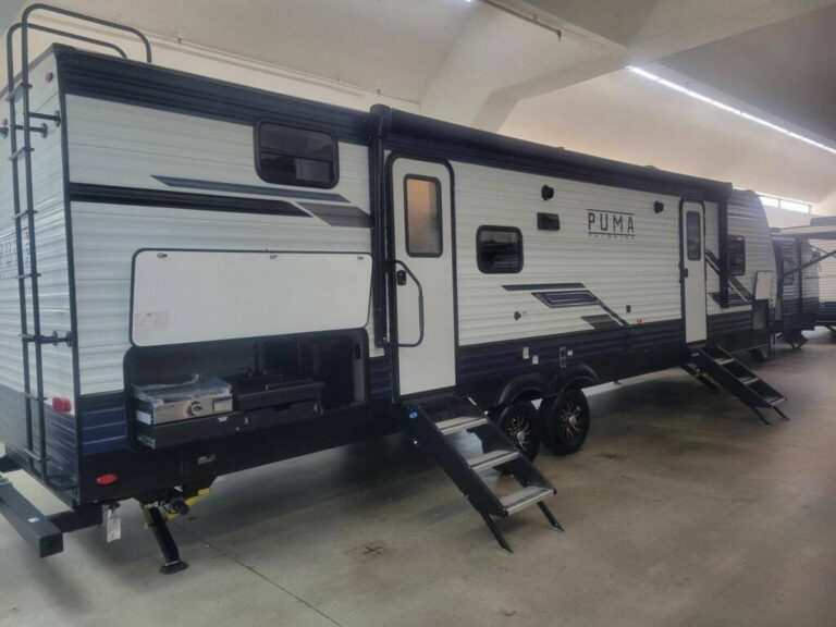New 2024 Palomino Puma 28BHSS Travel Trailer RV (Floor Plan)