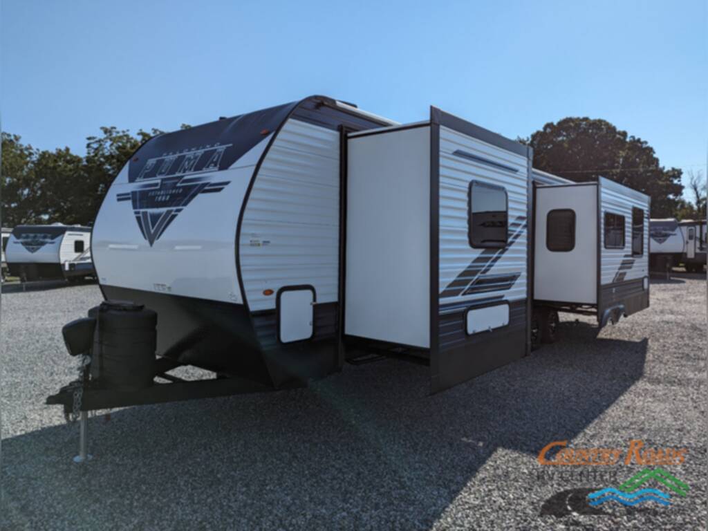 Front view of the New 2024 Palomino PUMA 30RKQS Travel Trailer RV.