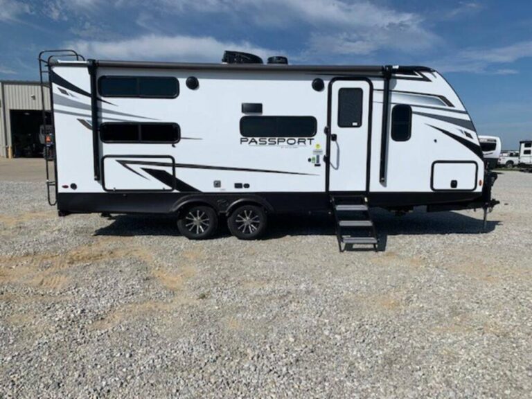 New 2023 Keystone Rv Passport SL 221BH Travel Trailer RV (Floor Plan)