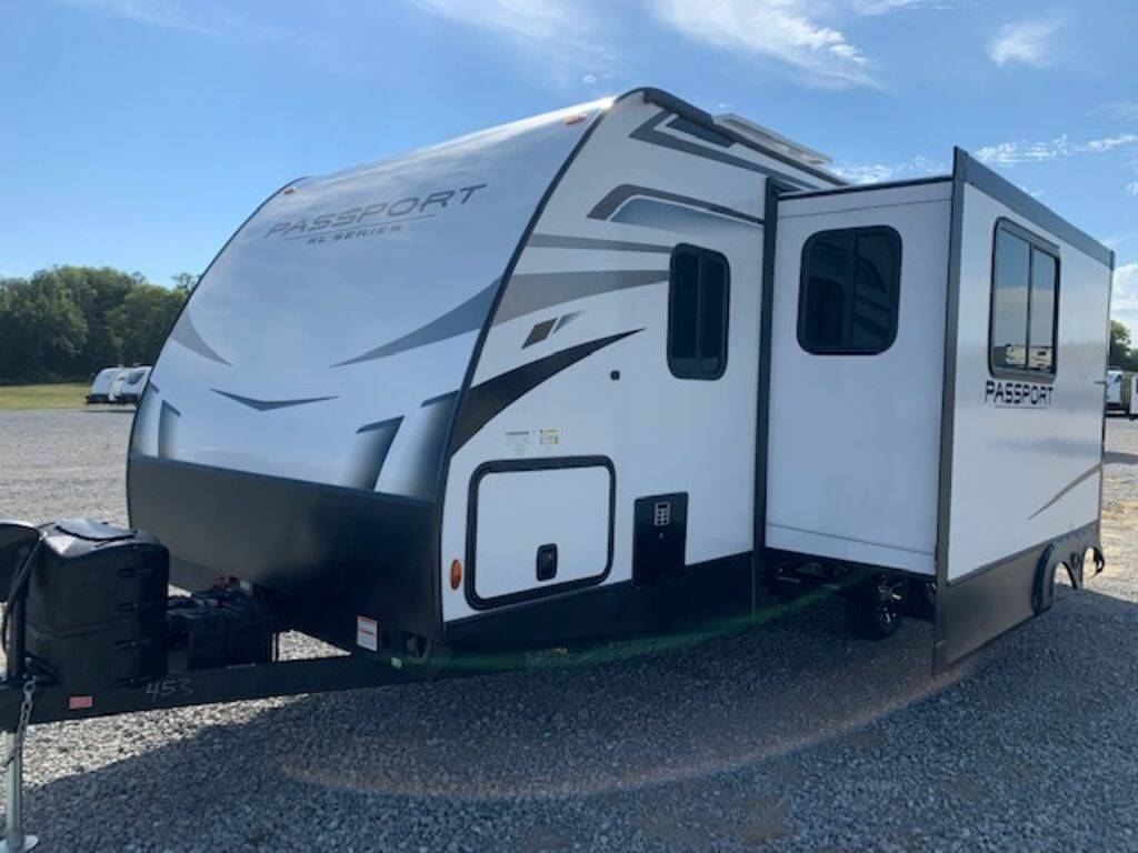 Front view of the New 2023 Keystone Rv Passport SL 221BH Travel Trailer RV.