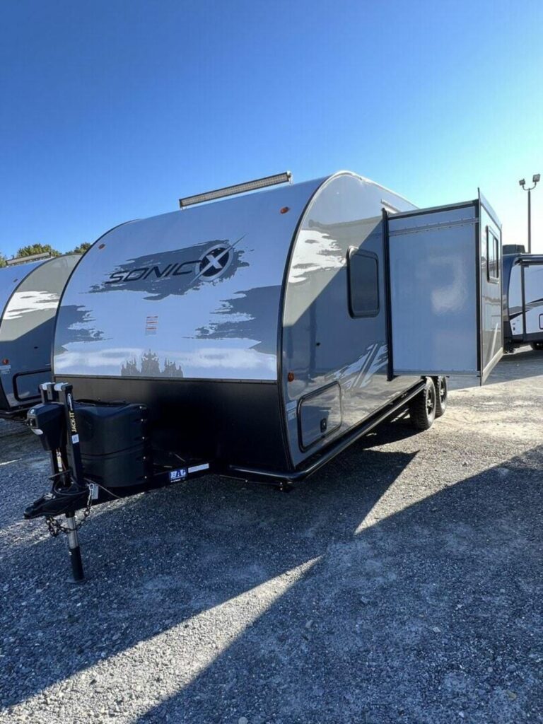 New 2023 Venture Rv Sonic X 220VRBX Travel Trailer RV (Floor Plan)