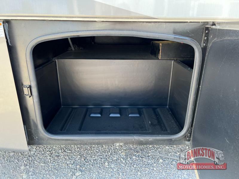 Storage compartment