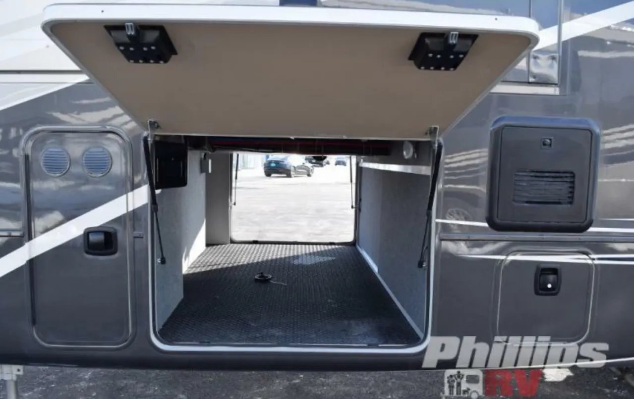 Storage compartment