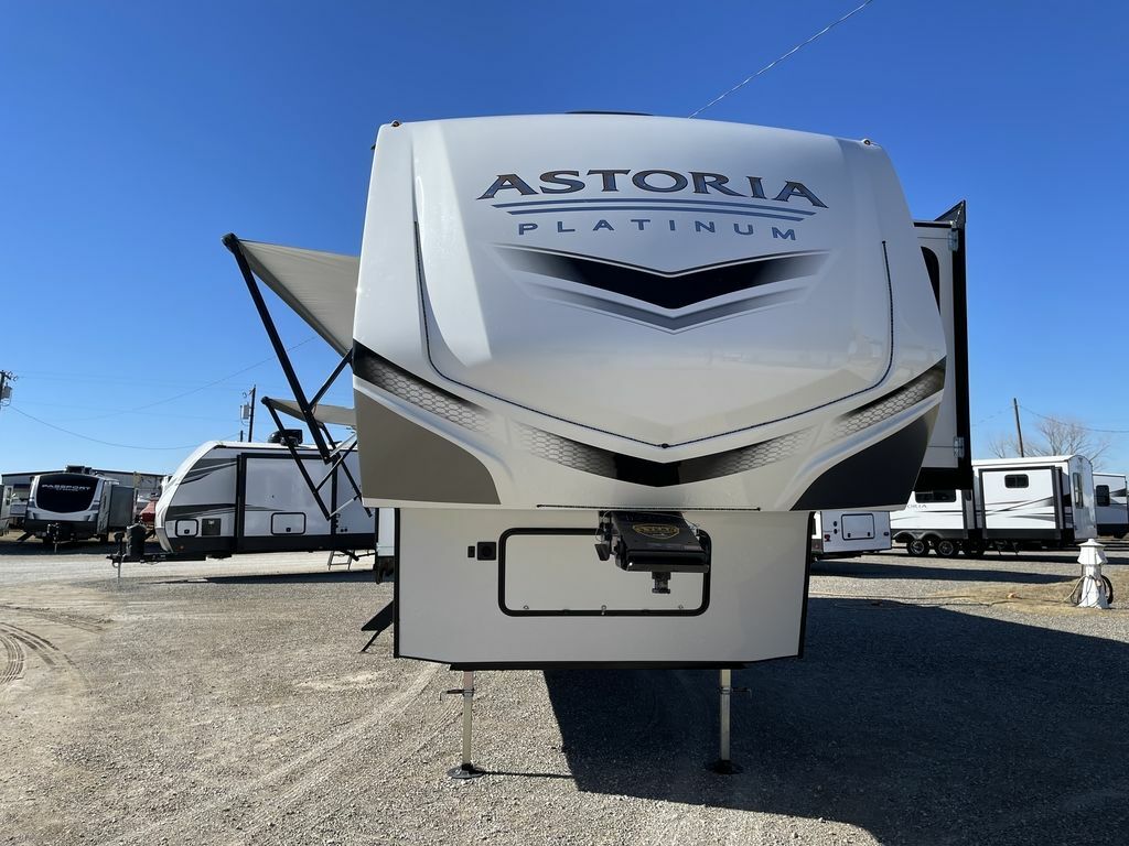 Front view of the New 2022 Dutchmen Astoria Platinum 3553MBP Fifth Wheel RV.