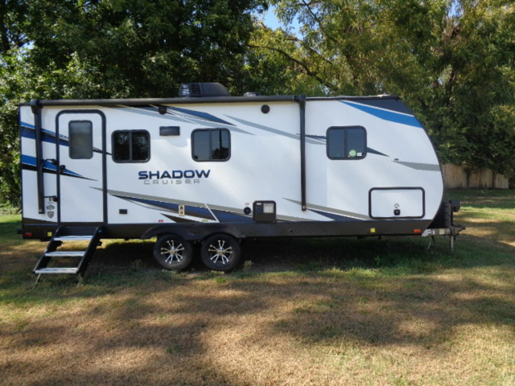 Side view of the New 2023 Cruiser Rv Shadow Cruiser 225RBS Travel Trailer RV.