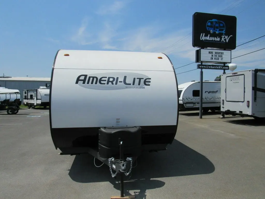 Front view of the New 2022 Gulf Stream Amerilite 241RB Travel Trailer RV.