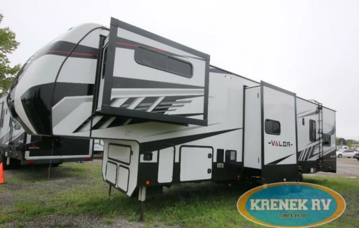 Side view of the New 2022 Alliance Rv Valor 37V13 Fifth Wheel Toy Hauler RV.