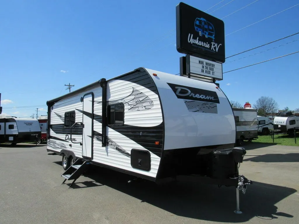 Side view of the New 2022 Chinook Dream 259RB Travel Trailer RV.