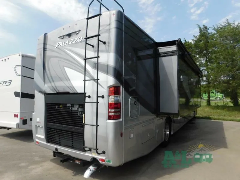 Rear view of the New 2023 Thor Motor Coach Palazzo 37.5 Class A RV.