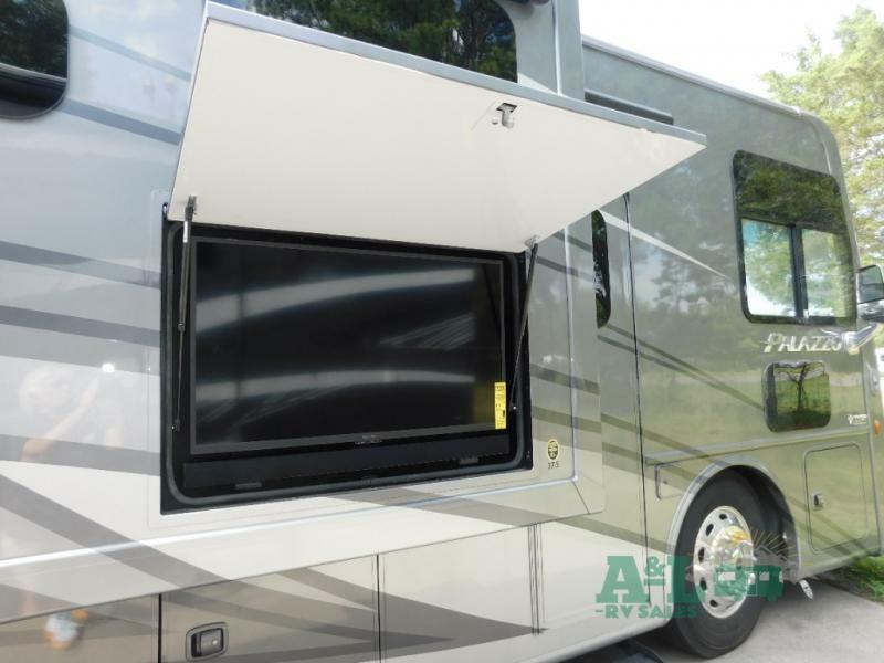 Exterior TV