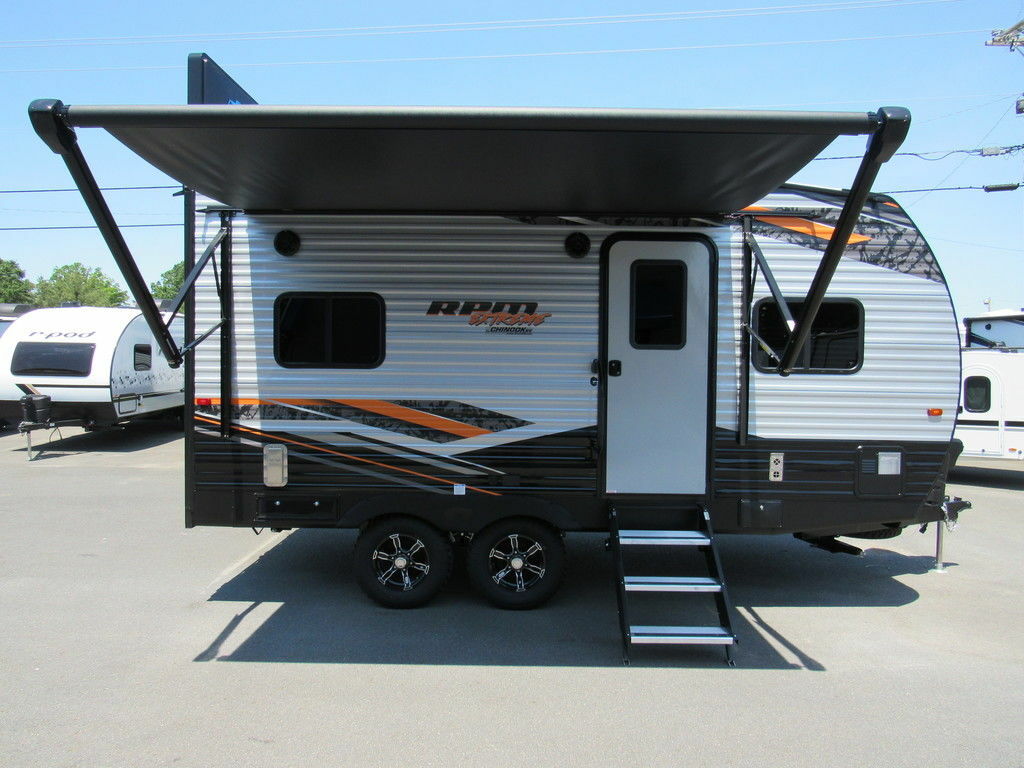 Side view of the New 2022 Chinook Travel Trailer RPM Extreme 18FKLE Toy Hauler RV.