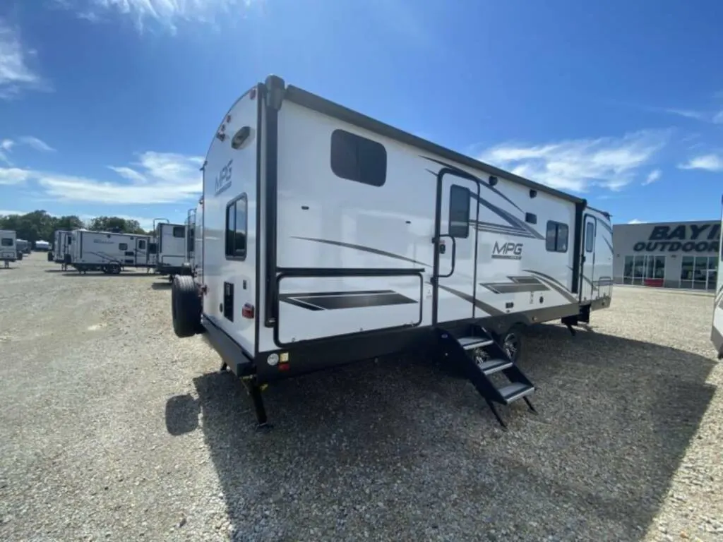 Side view of the New 2023 Cruiser Rv MPG 2860BH Travel Trailer RV.