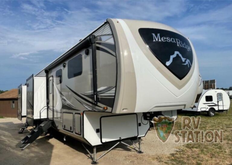 New 2022 Highland Ridge RV Mesa Ridge MF395BHS Fifth Wheel RV (Floor Plan)
