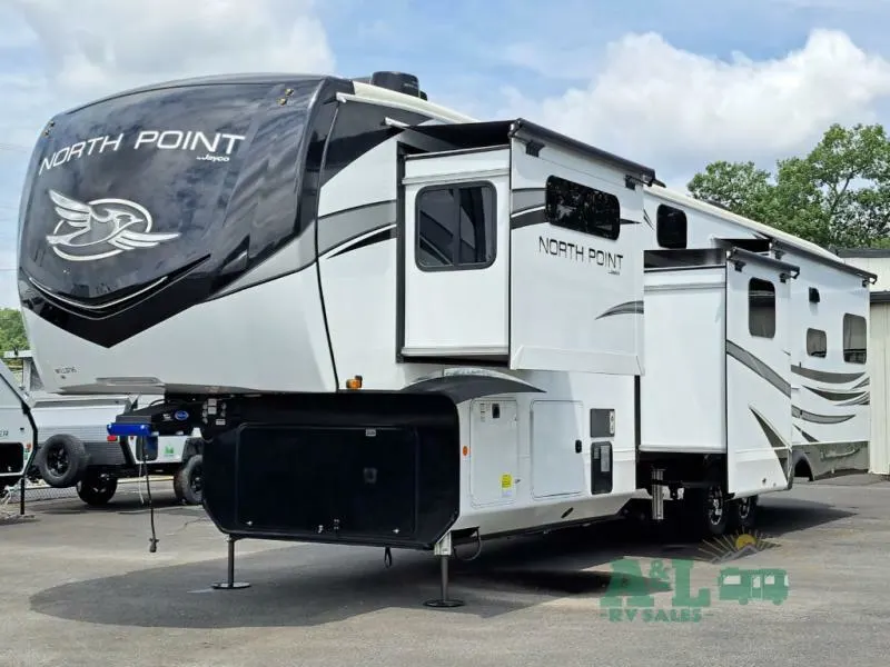 Front view of the New 2022 Jayco North Point 377RLBH Fifth Wheel RV.