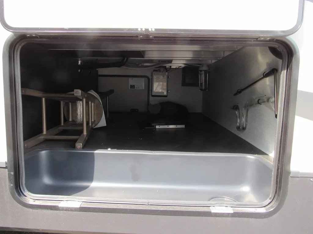 Storage compartment