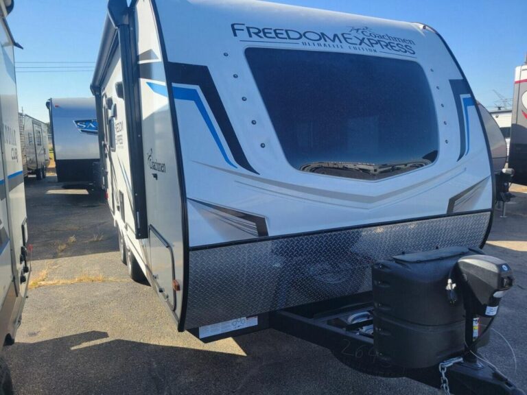 New 2023 Freedom Express Ultra-Lite 192RBS Travel Trailer RV (Floor Plan)
