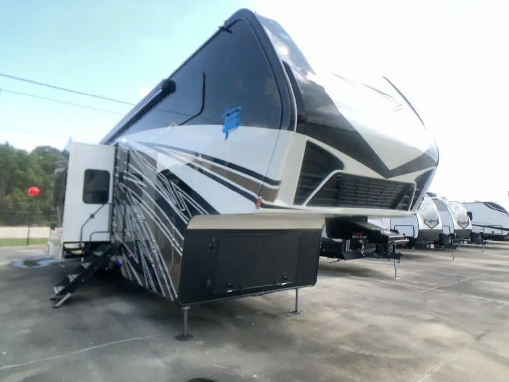 Front view of the New 2023 Vanleigh Rv Ambition 399TH Fifth Wheel Toy Hauler RV.