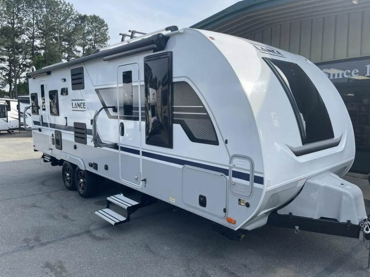 New 2023 Lance Travel Trailer 2375 Travel Trailer RV