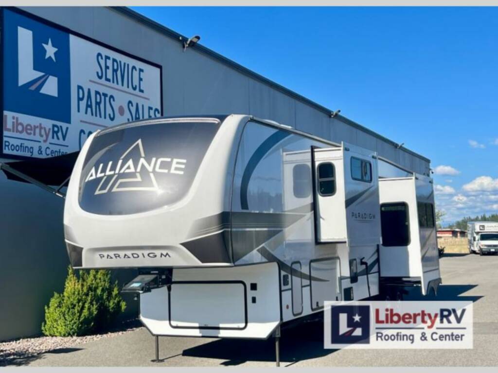 Front view of the New 2023 Alliance Rv Paradigm 382RK Fifth Wheel RV.