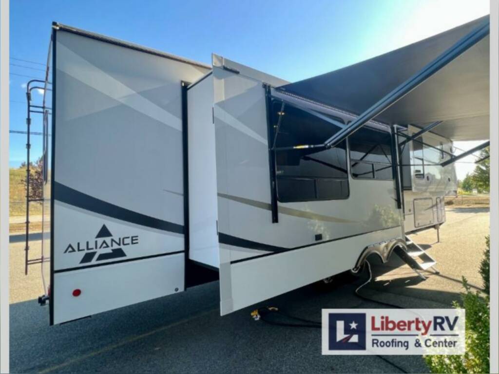 Side view of the New 2023 Alliance Rv Paradigm 382RK Fifth Wheel RV.