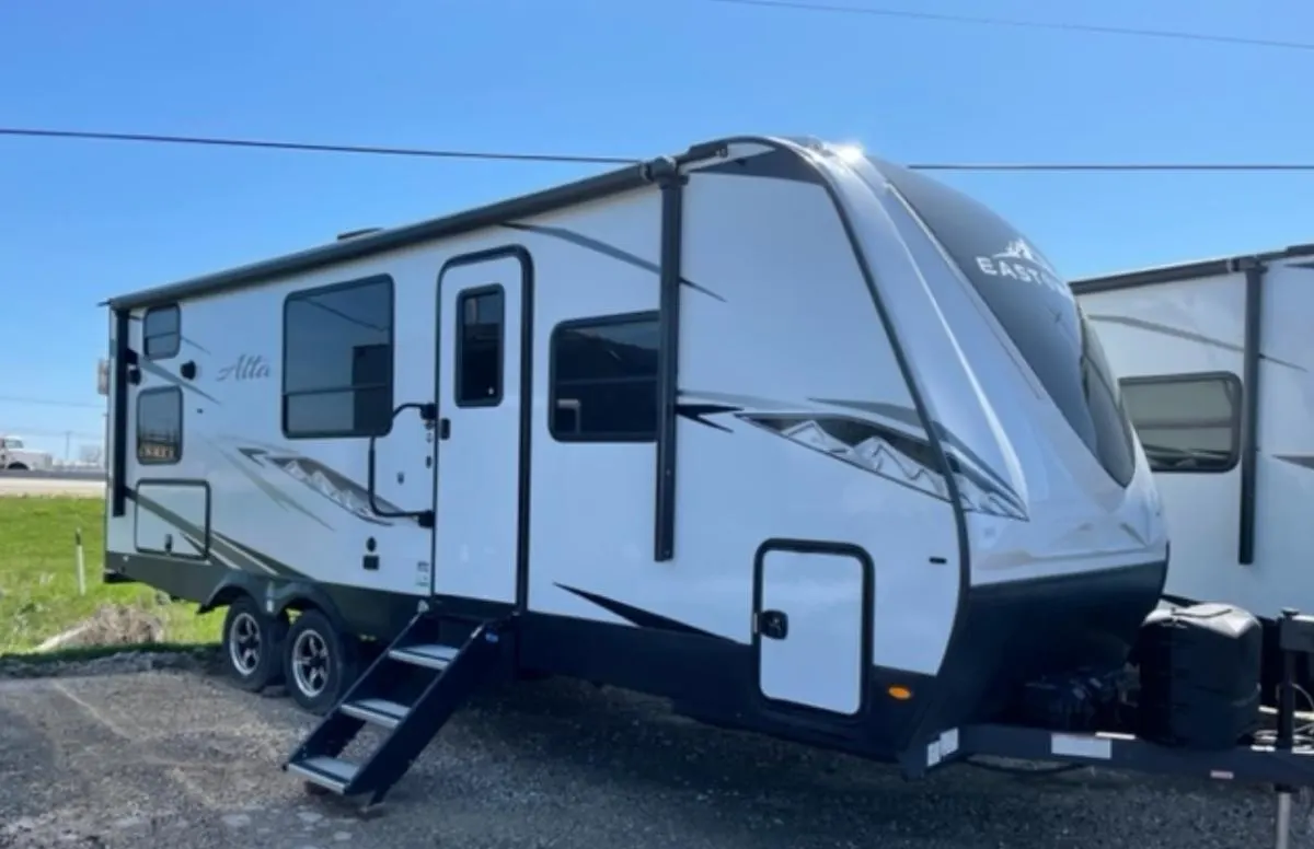 New 2022 East To West Alta 2100 MBH Travel Trailer RV