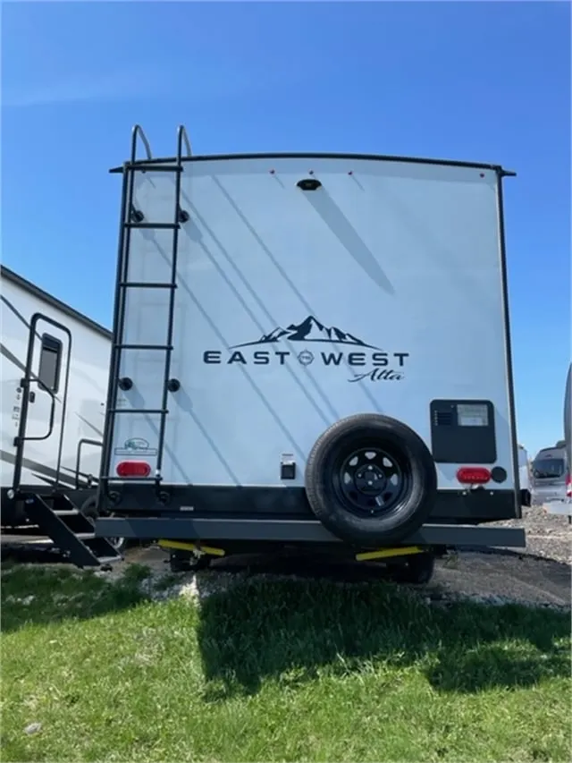 Rear view of the New 2022 East To West Alta 2100 MBH Travel Trailer RV.