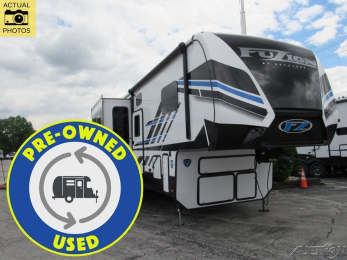 New 2022 Keystone Fuzion 373 Fifth Wheel Toy Hauler RV 