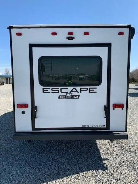 Rear view of the New 2022 Kz Rv Escape 17 HATCH Travel Trailer RV.