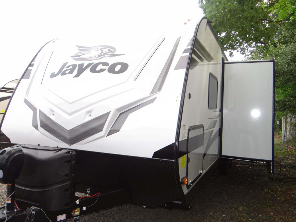 Front view of the New 2022 Jayco Jay Feather 24BH Travel Trailer RV.