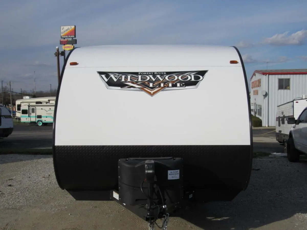 New 2022 Forest River Wildwood X-Lite Midwest 261BHXL Travel Trailer RV