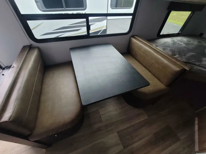 Dinette with leather seats.