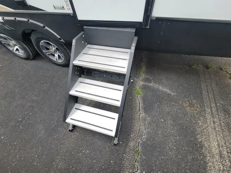 RV Entry steps