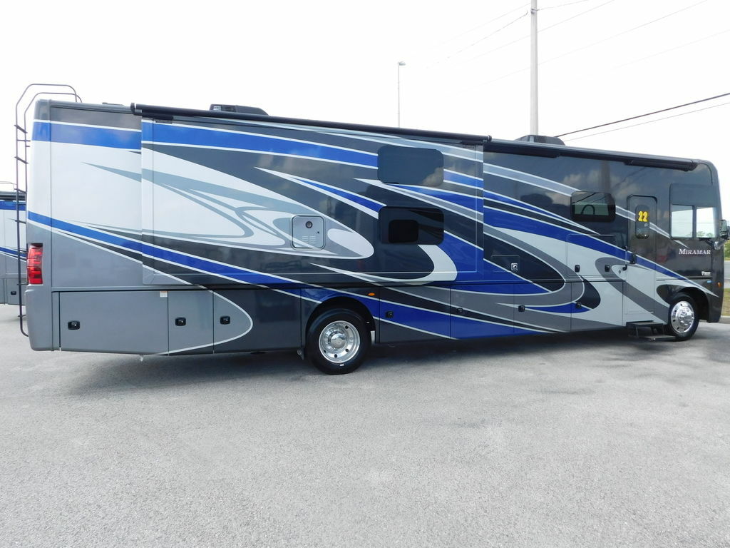 Side view of the New 2022 Thor Motor Coach Miramar 37.1 Class A RV.