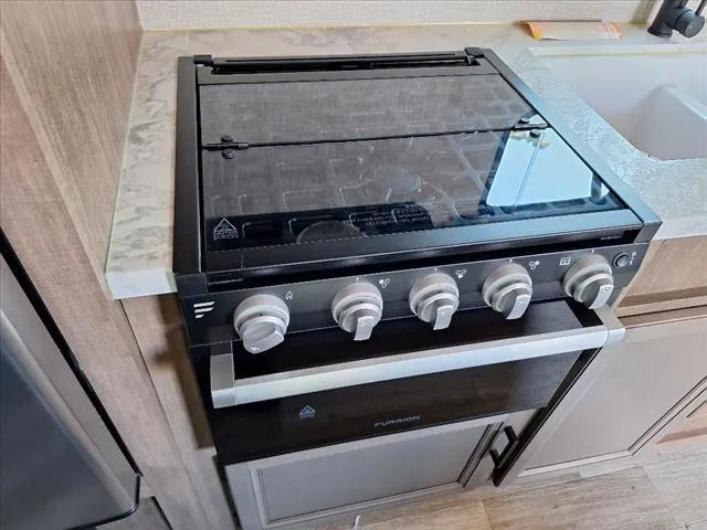 Gas range