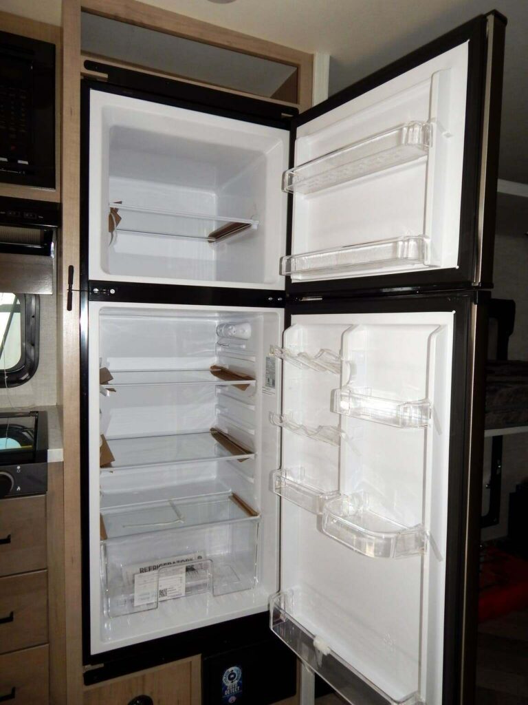 Fridge