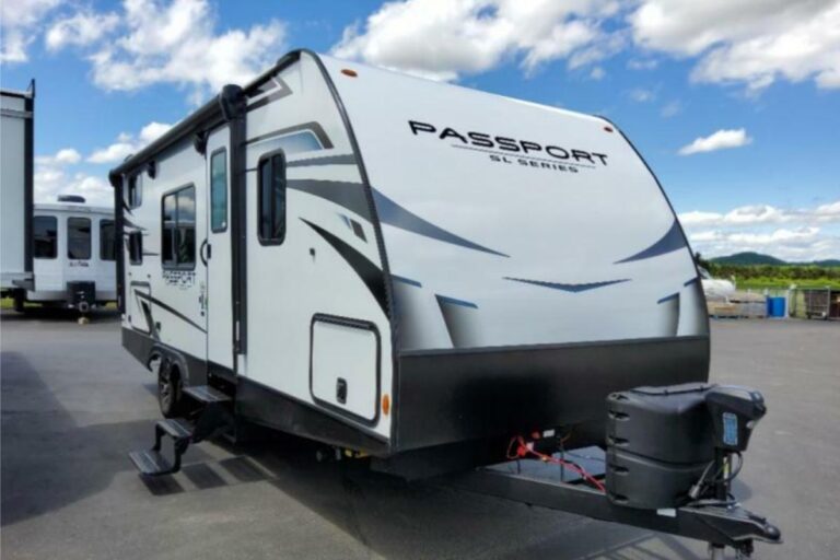 New 2022 Keystone RV Passport SL 219BH Travel Trailer RV (Floor Plan)