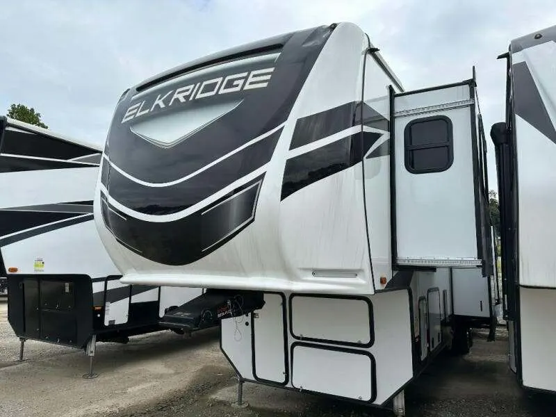 Front view of the RV with a slide out.