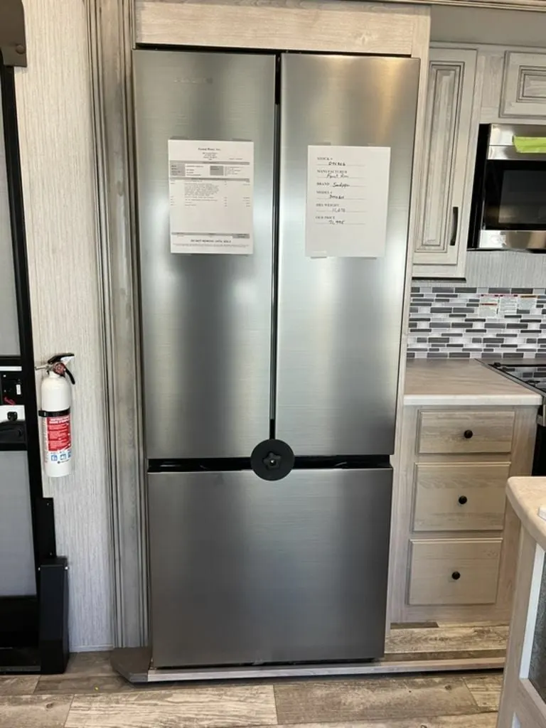 Fridge