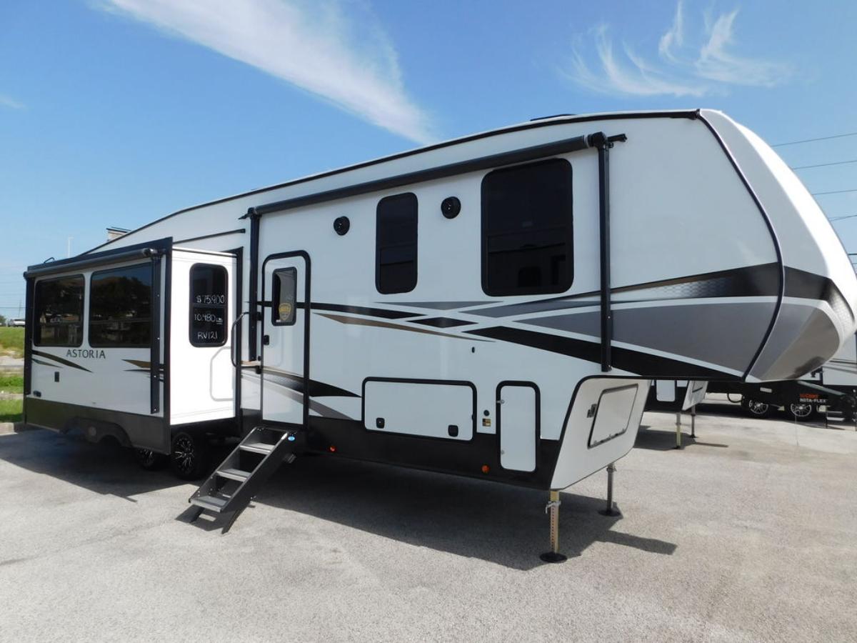 New 2022 Dutchmen Astoria 1500 3343BHF Fifth Wheel RV