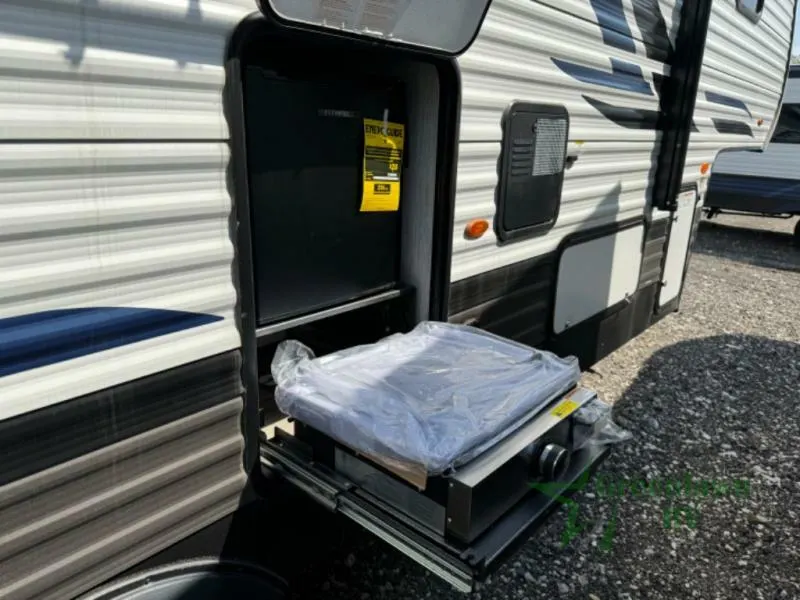 Micro outside kitchen with griddle.