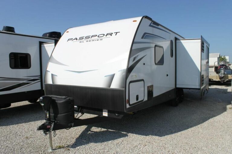 New 2022 Keystone Passport SL 252RD Travel Trailer RV (Floor Plan)