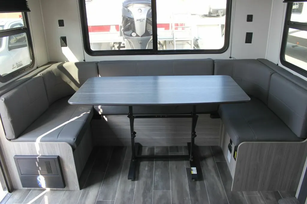 Dinette with leather seats.